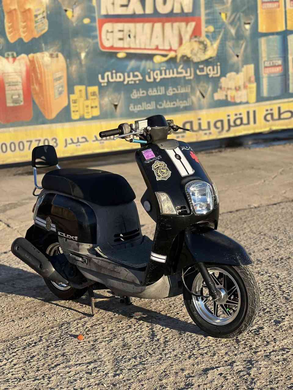 سلام عليكم بوليس بلاد للبيع 📍
بوليسي بلاد للبيع ٢٠١٠ دراجه بلاديه برغي ماناقصه 49 بلادي  كله عل بلاد بيه ويل رياضي نجمه ثقيل اشاير زنون رماش لايت عالي ناصي دراجه برغي مامفتوح منه عله حطت الحاويه ٦ اشاير عل بريك دراجه كامله من كلشي طالعه من الوكيل 2025/11/16 مكاني نجف حي لانصار *********** سعره ٩٥٠ وبيه مجال قليلل
