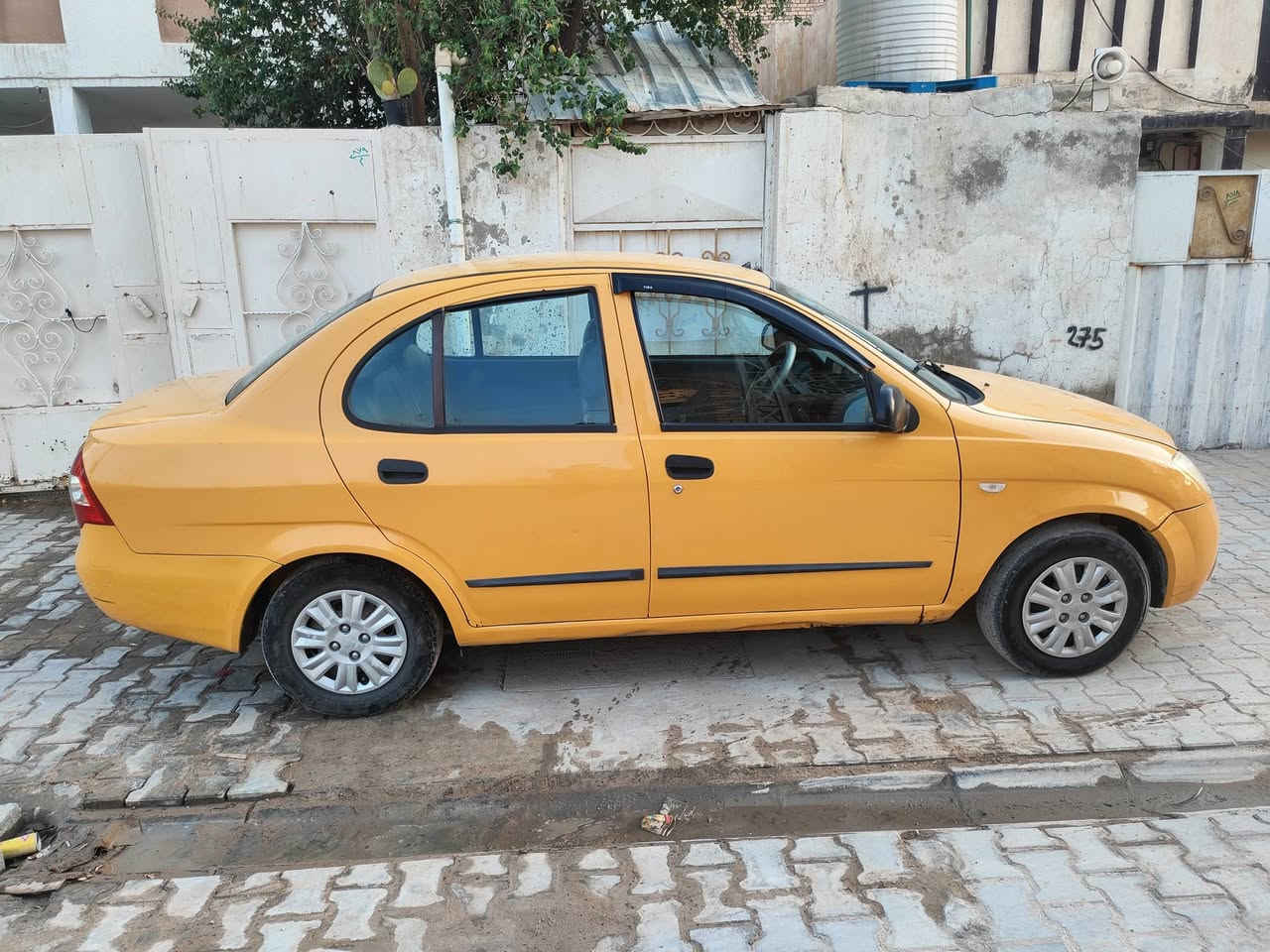 السلام عليكم طيبه موديل 17 للبيع
مكينه كير تبريد كله جديد سياره حلوه وجاهزه كهربائيات كلها جديده غرفتها مدوشمه مازدات بلوجكترات جدد وشاشه  بغداد مشروع وطني مصفره هيئه وغرامات السعر 42 شراي اتصل ع الرقم وتدلل ه‍  *********** العنوان كوت مركز تحويل ثاني يوم
