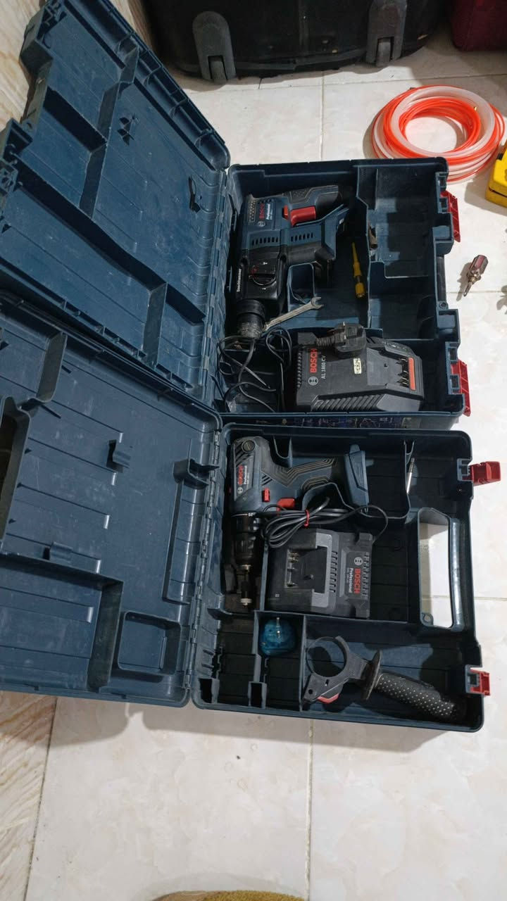 مساء الخير
بس نشرلي للبيع يلي بيعرف قيمتون
مافيون بطاريات حق لبطارية لوحدة
100$ شاري يتمن ويبعتلي منحكي بتفاصيل *********** أربيل, العراق
