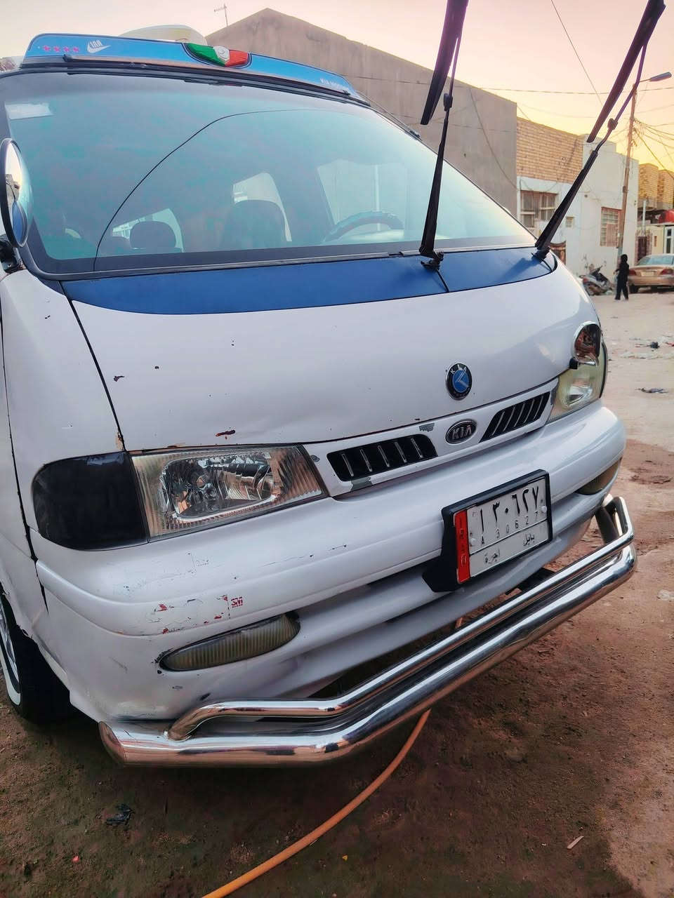 اسلام عليكم سيارة للبيع مديل 97 السيارة جاهزة كير مكينة اكسن حدادية ورة كدام حاوية كهربائيات كلهة شغالة دواخل كلهة حاوية راعيهة ايريد امداور مصفرة هيئة ومرور رقم صاحب السيارة مكلف بنشر ***********
