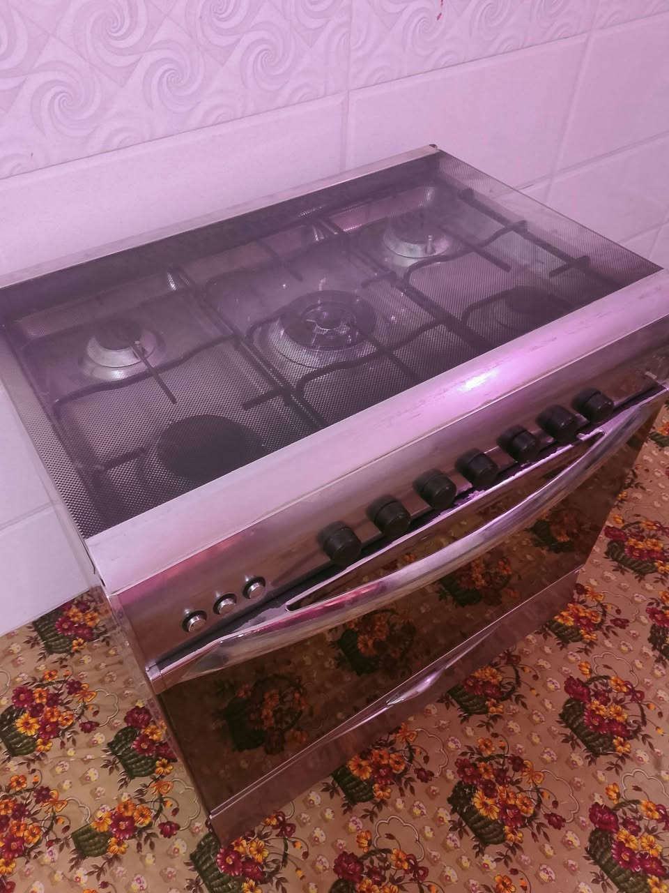 طباخ استيل مصري مال بيت نضيف كلش كله شغال ناره زركه عاليه فرنه فوك وجوه مابيه اي نقص


**إذا كنت صاحب هذا الإعلان وتريد حذفه لأي سبب، رجاءا أرسل رسالة إلى الدعم الفني**