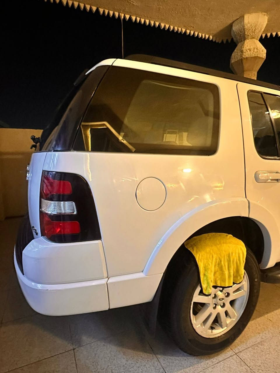 فورد اكسبلور 2008خليجي قطع صبغ وحده ولباقي مكفول كير محرك تخم تاير صدر مكفولات السعر 115وبيه مجال ***********

