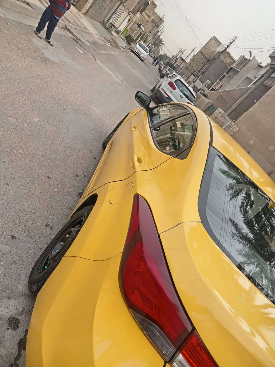 هونداي النترا موديل 2014 كير ATM وارد امريكي
مكينة گير حدادية تبريد على الفحص
حجم المحرك 2000 دوش المرغوب لا تبخير ولا تنقيص مكفول 
المواصفات 
تحكم ستيرن جهتين مثبت سرعة 
تدفئه ستيرن 
شاشة كبيره أندرويد
كامره دواره 
تدفئه تبريد 
تدفئه تبريد كشنات 
قطعتين تبريد 
فتحة + بصمة فول مواصفات 
مكان السيارة بغداد
رقم بغداد  بسمي تحويل ثاني يوم  مصفره هيئه وغرامات سنويه وهزه جديده
سعرها 105  بيها مجال    
أي استفسار  ***********
