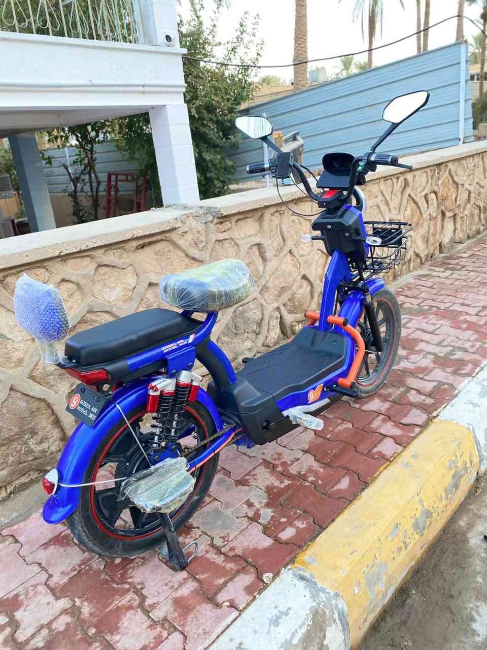 سلام عليكم
دراجه شحن للبيع 
موديل ٢٠٢٥ 
٥ بطاريه ليثيوم 
السرعه ٩٩
بعده جديد صارله شهرين من انفتح من الكارتون 
شاحنه اصليه 
السعر ٥٠٠ وبيه مجال 
للستفسار 
اتصال أو مراسله على الخاص
***********
@إشارة
