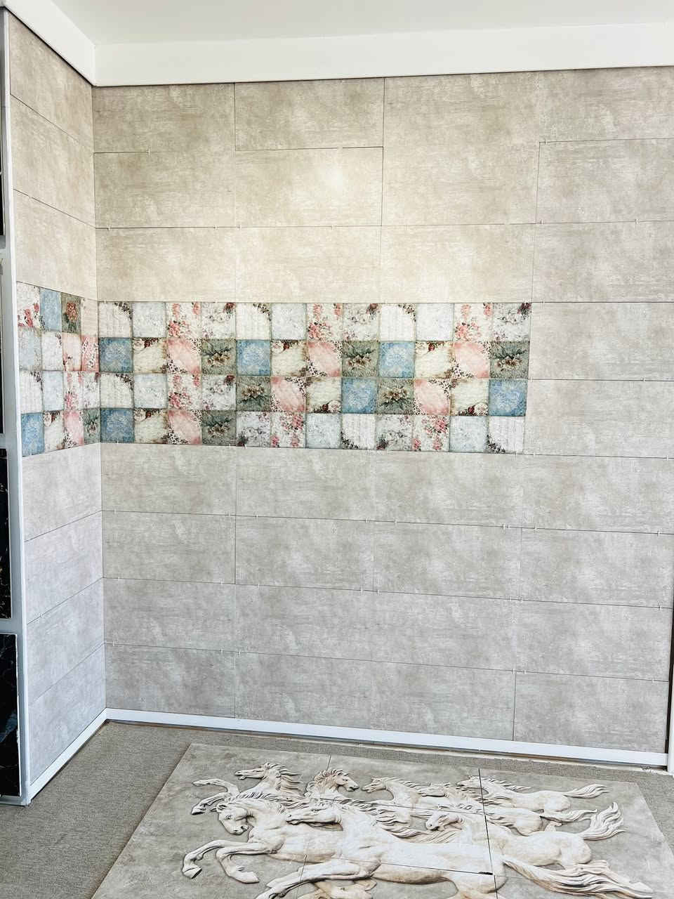 ✨ تشكيلة مميزة من السيراميك بأحدث التصاميم والألوان
🏠 جودة عالية وأسعار منافسة تناسب الجميع

📍 متوفر لدينا بمقاسات متعددة وخيارات تناسب كل الأذواق

📞 للحجز والاستفسار راسلنا الان 
***********
