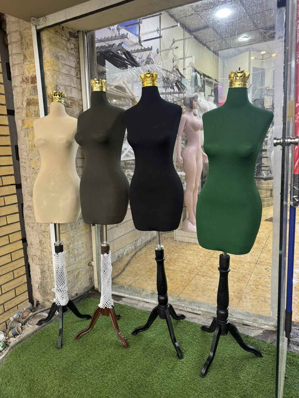 لحجز الاتصال ***********مكتب أبو جبل النوري يوجد توصيل كافه مناطق العراق بسعر الجمله
