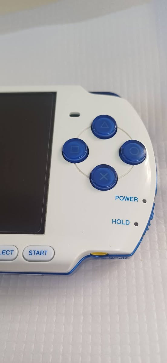 PSP 3000 White Blue Value Pack
معه شاحنه 
٢ ذاكرة اصلي سوني
شاحنه 
جنطه اصلي سوني و نادر
الكارتون مطابق

بدون بطارية 
الشاشه فوگ(yellow)
الجهاز لم يفتح ولا زال الملصق موجود
سعر ٢٥٠ الف قفل

🇮🇶موجود توصيل في كل مكان في العراق


**إذا كنت صاحب هذا الإعلان وتريد حذفه لأي سبب، رجاءا أرسل رسالة إلى الدعم الفني**