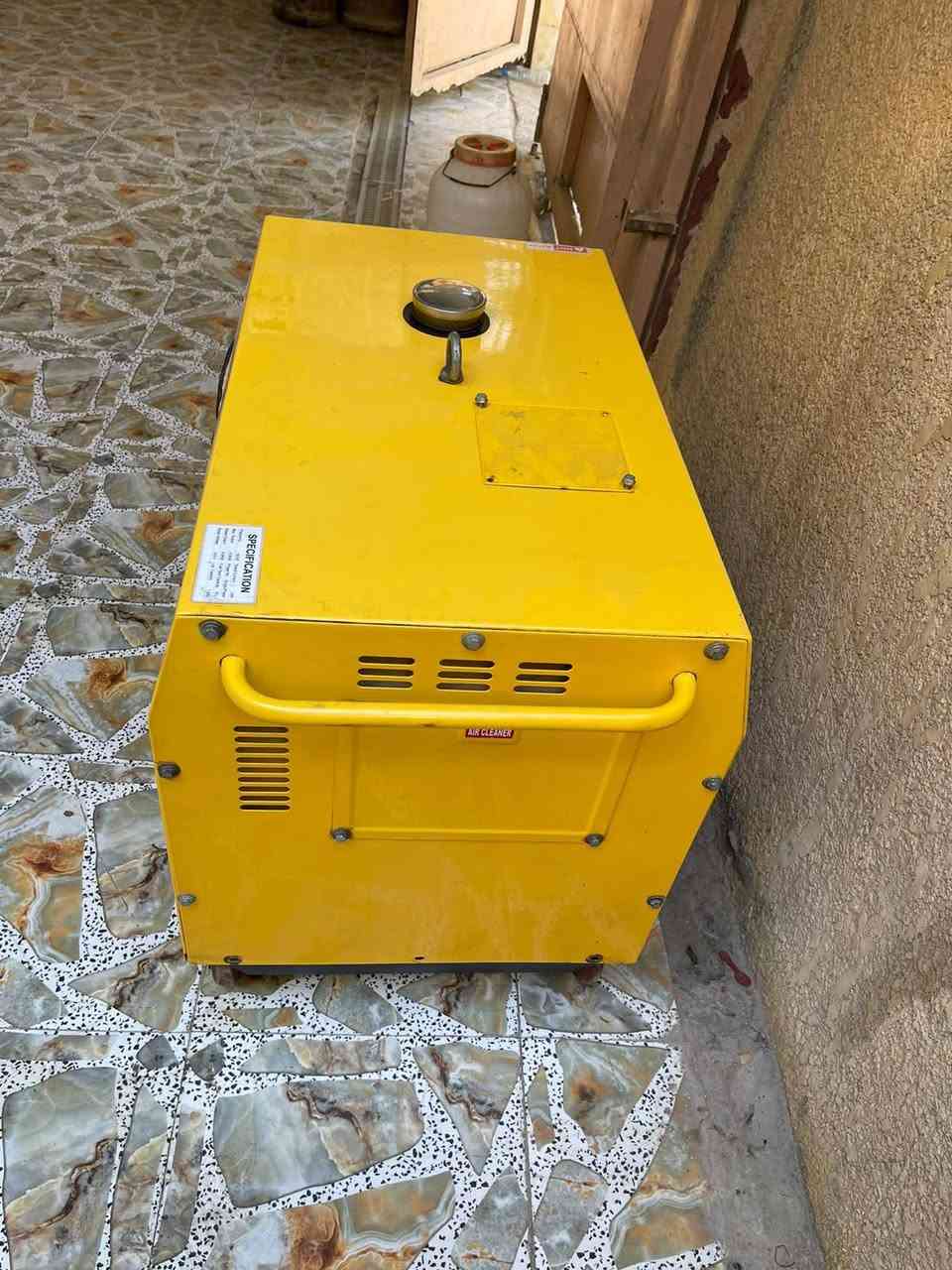 مولده كامه للبيع جديد مامشتغل اكثر من اسبوع مكان حله مركز مدينه
***********

