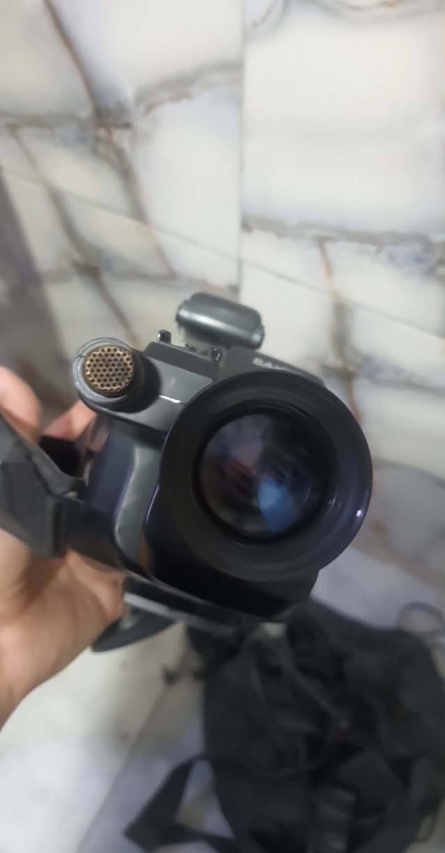 كامرة فديو شغاله انتيكا بدون كاسيت ابيع هل موجود قيم بالي الله يرضى بي


**إذا كنت صاحب هذا الإعلان وتريد حذفه لأي سبب، رجاءا أرسل رسالة إلى الدعم الفني**