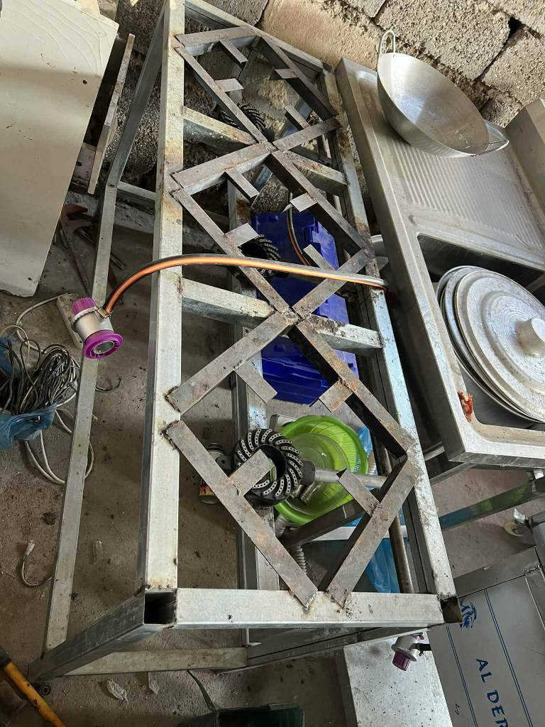 السعار عنده صاح الرقم ***********
لا تراسل خاص بغداد, العراق
