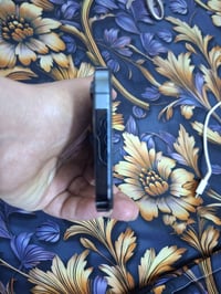 تلفون 12 برو مكس لبيع 07800882827 السعر 350 ابيه مجال بصيط