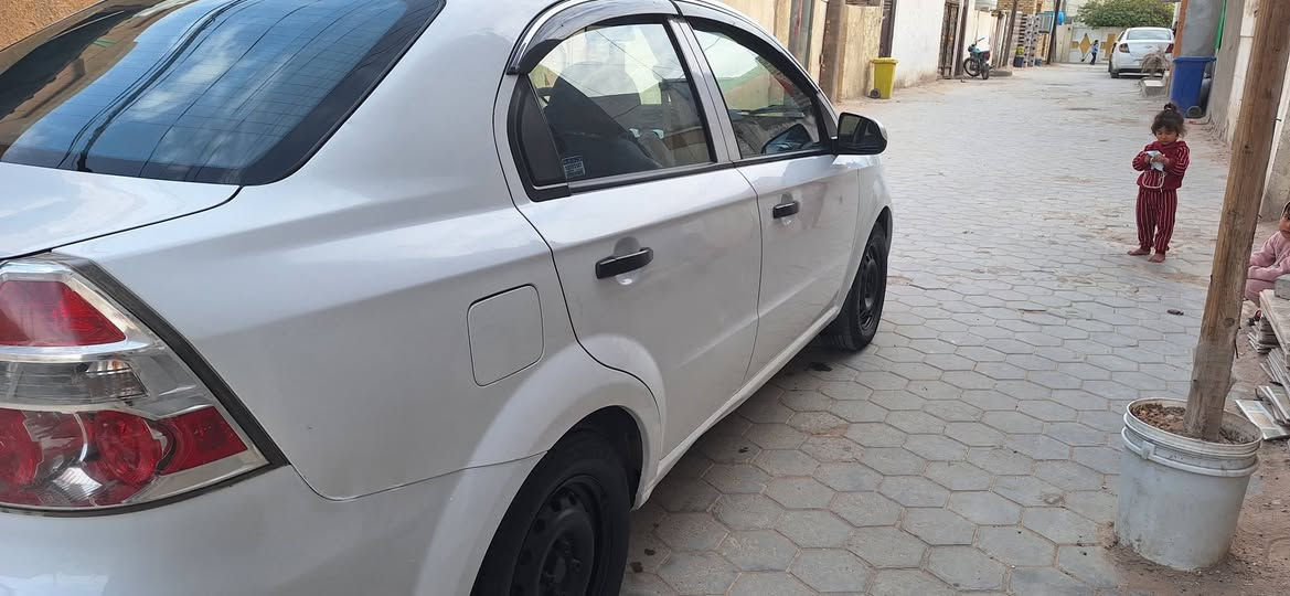 السلام عليكم افيو2010 جاهزه قطعتين تبديل بدون داخل جاملغات اماميه سعره73 مكانه النجف ***********
