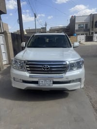 لاندكروز 2011 ستينيه سياره فول فتحه قماره كشنات كهرباء وفول لل اخير سي...