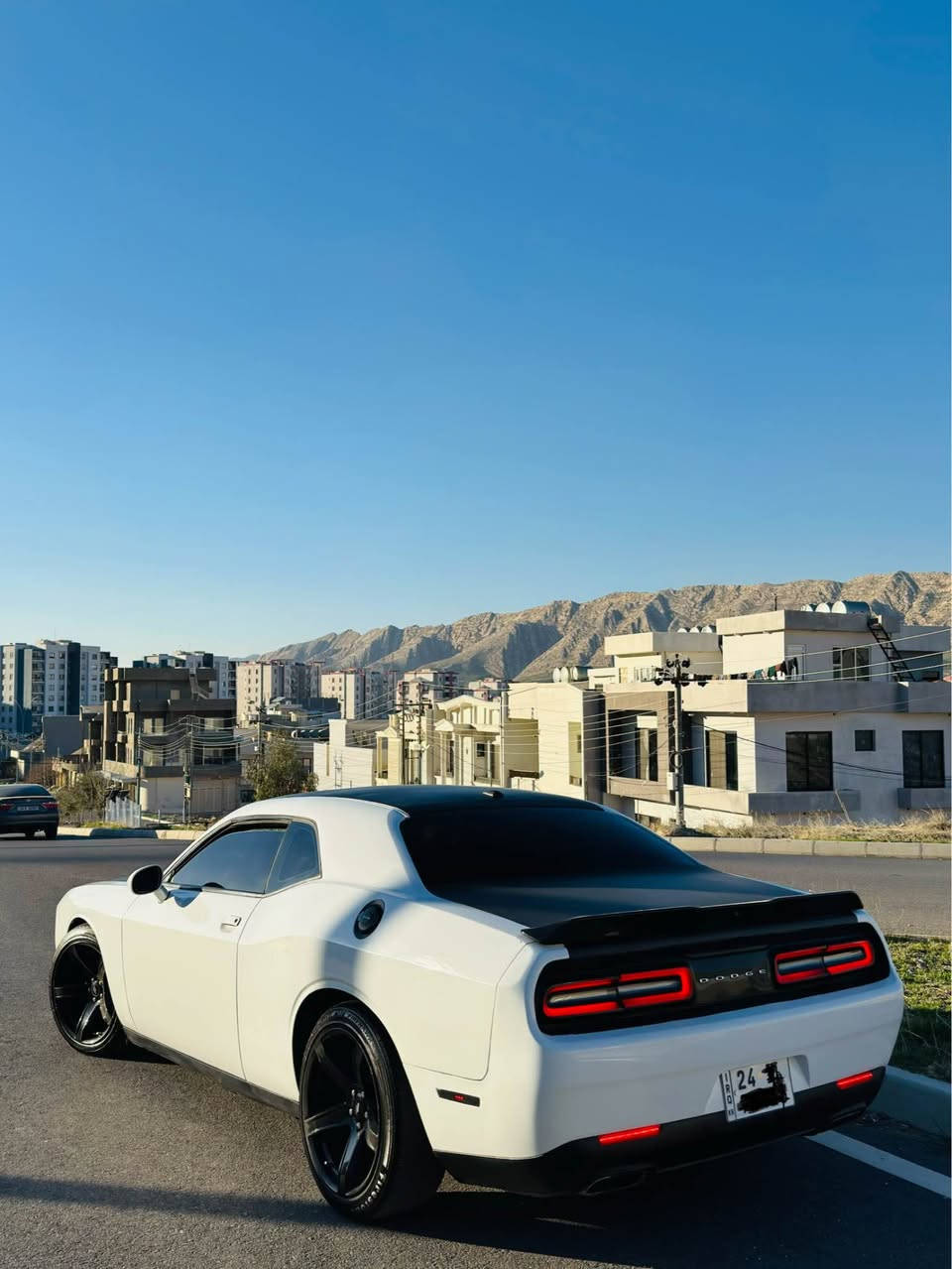 جالنجر ٢٠٢٣ رقم دهوك رقم سنوي جديد سياره كلينا داخل بوي  سياره نه عام صبغه دفروشم عام صبغ بي داخلي بي به ره شوت ٦٠ هزارا ريفه جويه كير مكينه هه مي شه رتن سعر ١٤٧ ورقه قفل 🔒 *********** دهوك, العراق
