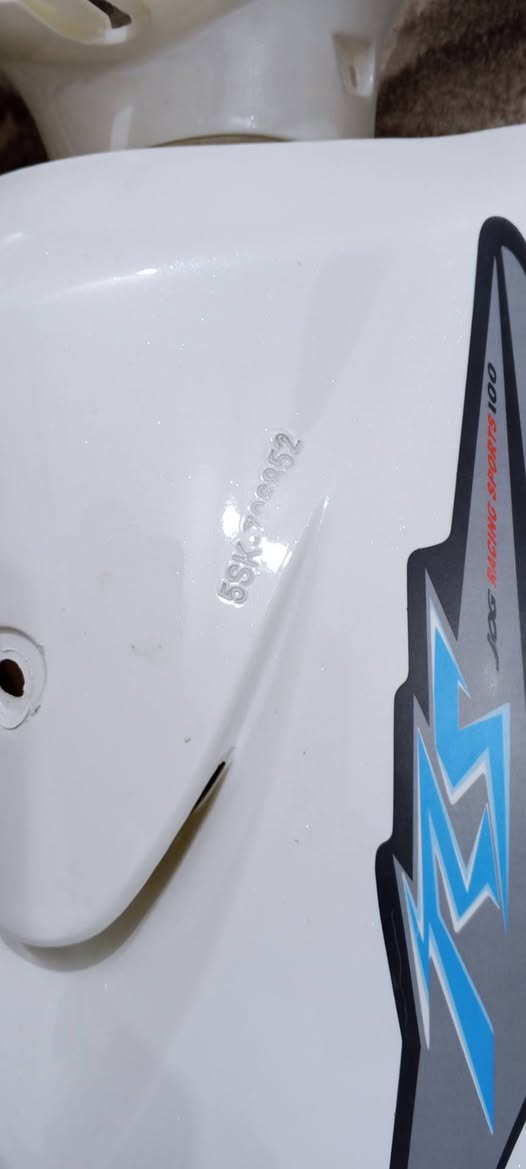 سلام عليكم كفرات و دشبول ماكس و ذيل كلهن جددد و مختم ماصده خلفي سعرهن60جد ما مشدودات الرقم ***********ميسان قادسيه خلف المدارس
