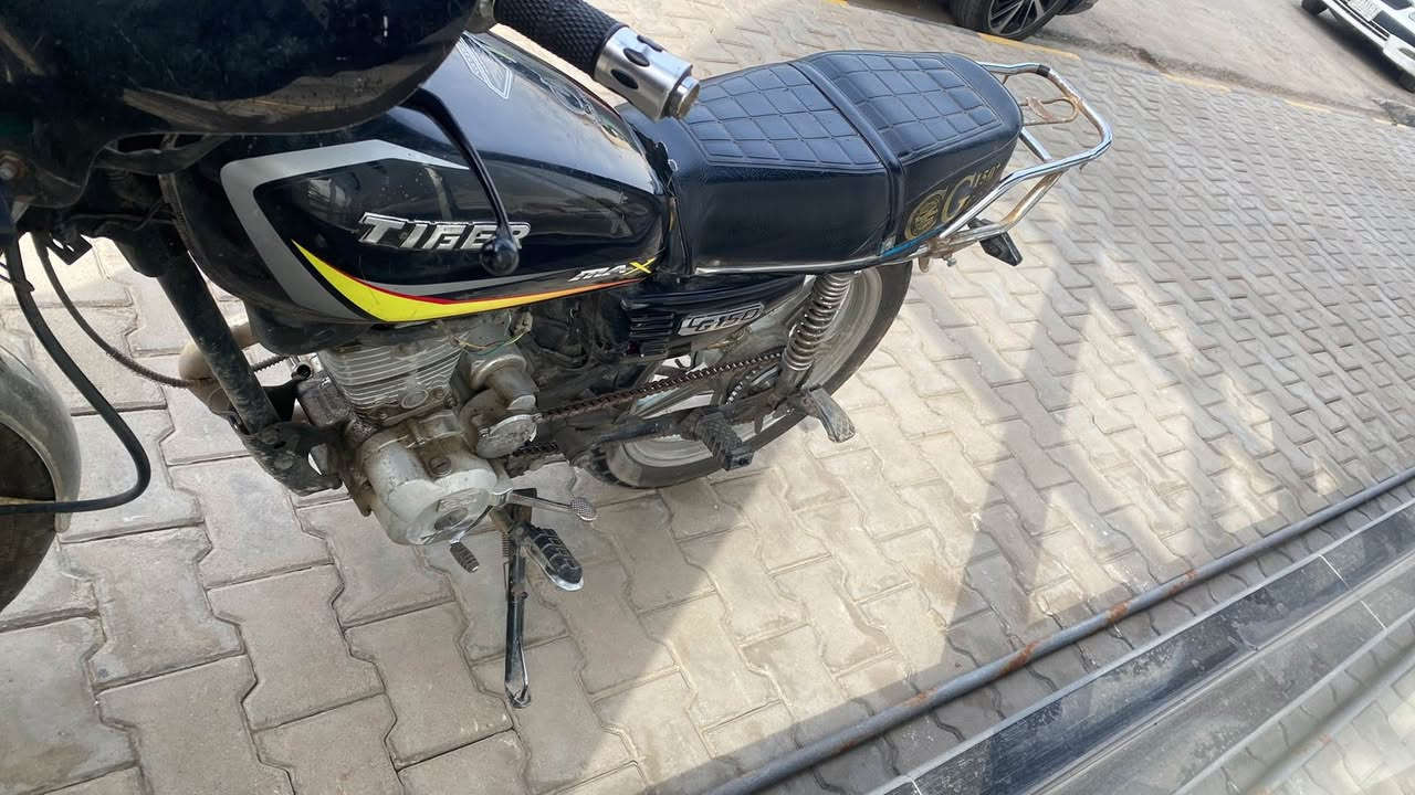 دراجه تايجر للبيع او مراوس مديل 2021دراجه حلوه و نضيفه سعر 350 بغداد, العراق


**إذا كنت صاحب هذا الإعلان وتريد حذفه لأي سبب، رجاءا أرسل رسالة إلى الدعم الفني**
