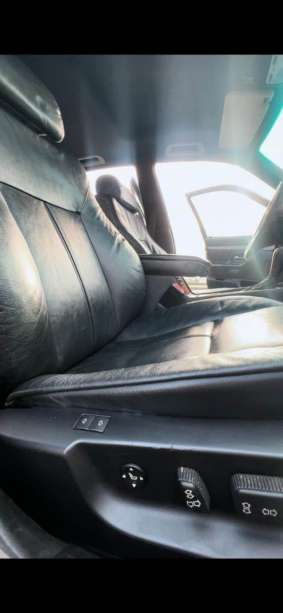 Bmw ًخفاش
بيع مستعجل  سعر $59قفل
موديل1996
حجم محرك40/v8
موصفات 1~1فول فول
تبريد تدفيه شغال''كشنات جلد هيتر'16 حركاتً سلايد' اربع جامات كهرب''دواخل فورميك''دبل ايرباك'' تخم خلفي امامي جديد'' سندوك شفت'' كهربايات كلهه شغال
سياره مصبوغه عام لل جماليه بيدون معجون 
بدون حادث
كير محرك مكفولات ✈️ اخوان سياره جاهز جاهز من كل نواحي''تحويل بشرط سياره جاهز لل تحويل

سعر (٥٩)ورقه

عنوان قضاء عقرة قريب من موصل اربيل

***********
***********

واتساب فايبه ر موجود اكر, نينوى
