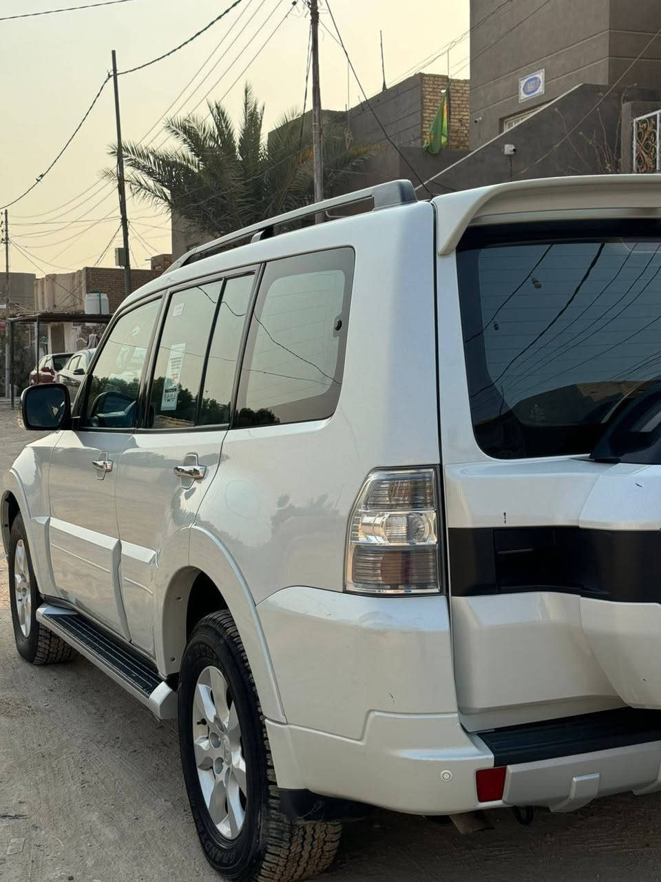 باجيرو  2015 حبتور 
فول مواصفات (فتحة _مري شفط_٣قطع تبريد) 
كفاله عامه من الصبغ والتبديل والبارد
رقمها اربيل 
سنوية ل2027
ماشية 225
السعر185وبيها مجال
العنوان الديوانية

***********
