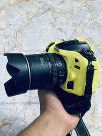 نيكون 7200 • عدسة 70-105 • واسط كوت