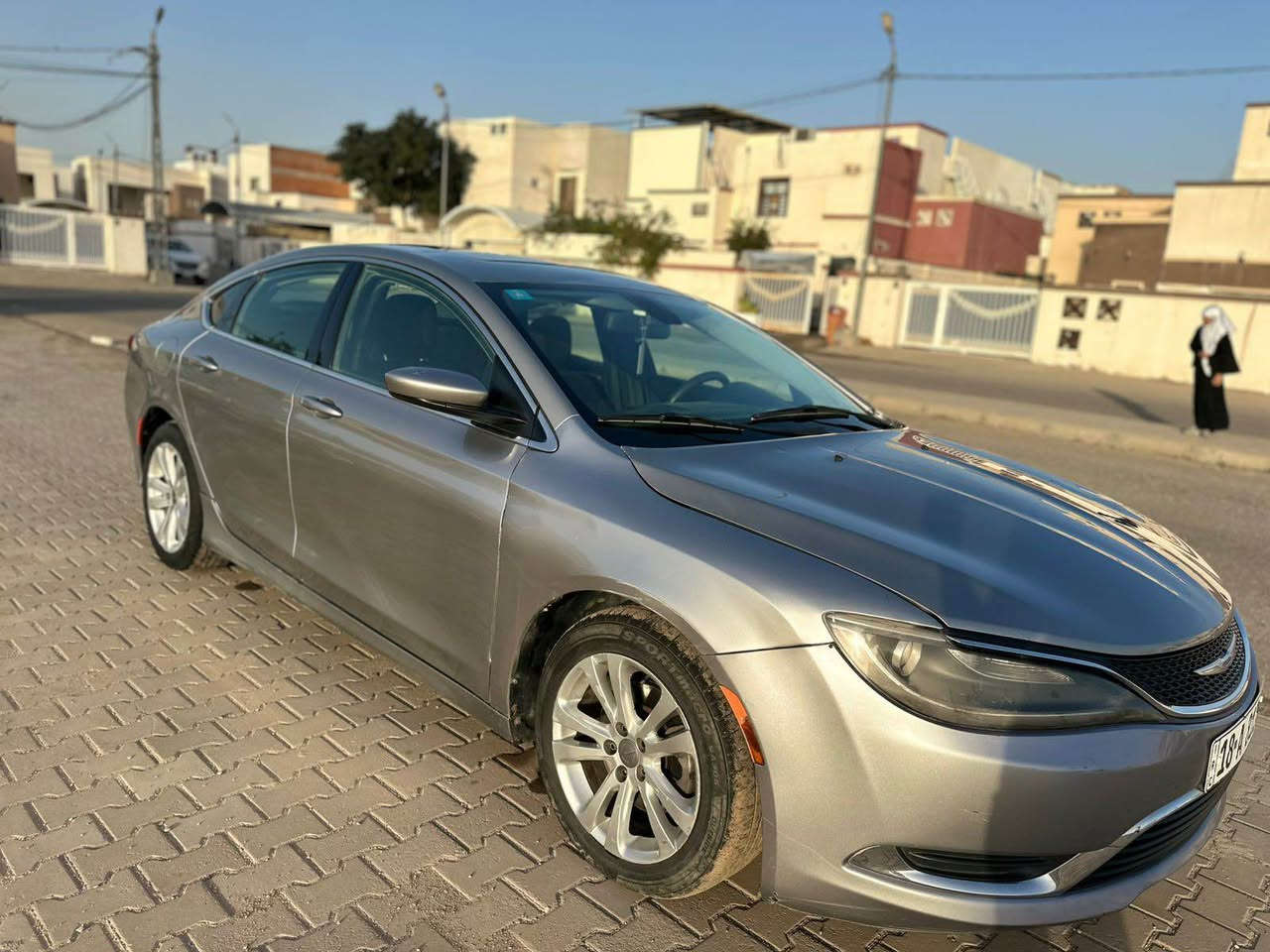 السلام عليكم c200للبيع مكاني النجف السياره بيها صبغ سونارها مرفق بالصور بسمي مداور جاهزه مكينه وگير وتبريد جدد حداديه ٨٠بالميه 
سعرها ٨٥وبيها مجال رقم التليفون *********** النجف, العراق
