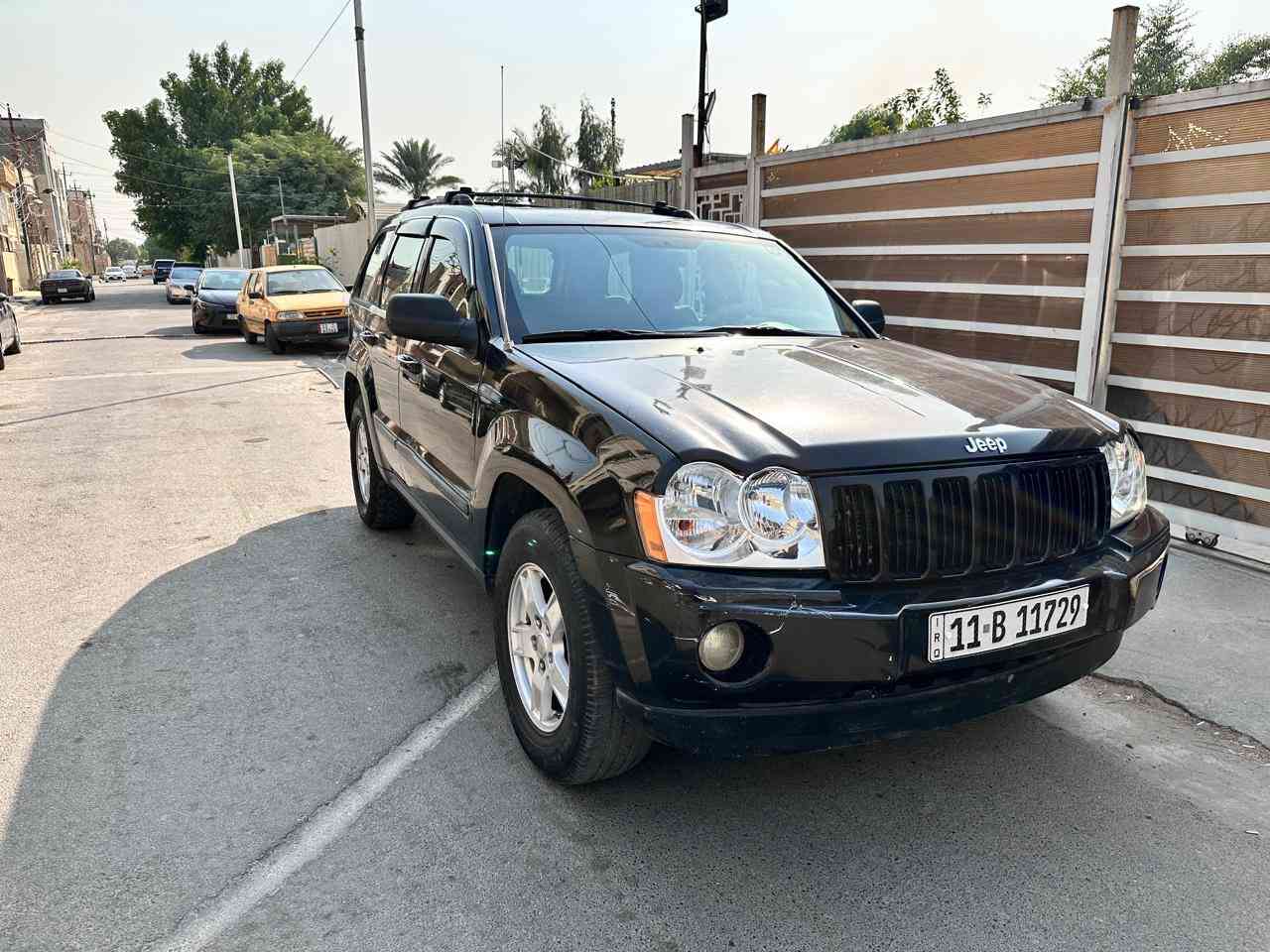 السلام عليكم جيب لاريدو 2007 مكينه 6 سلندر 3700 
السعر 105 ورقه وبيه مجال 
للاستفسار اتصال ‭‬ ‭ 0780 013 2750‬
