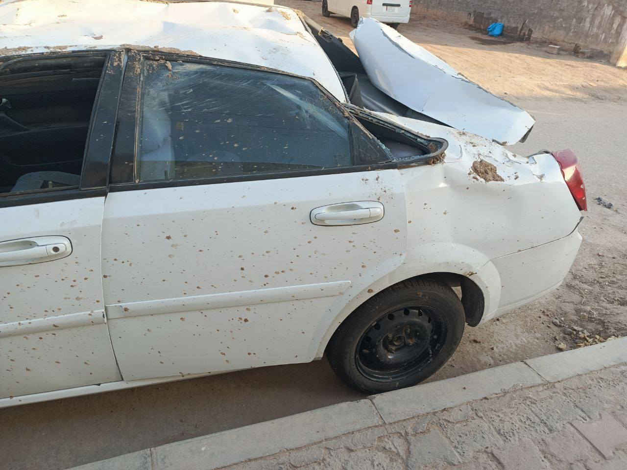 سياره اوبترا بسمي للبيع موديل 2011 حادث مكلوبه ***********
