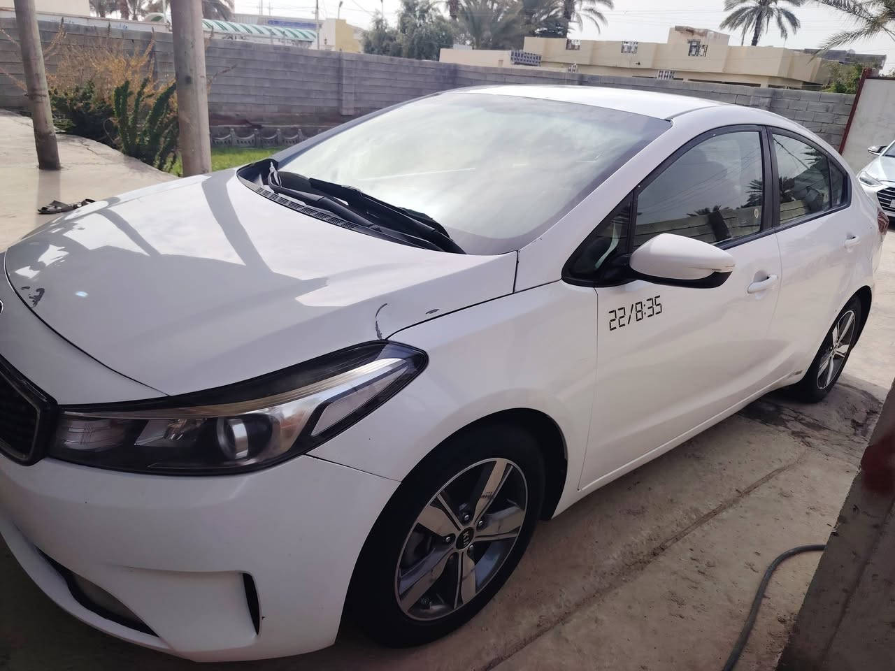 السلام عليكم
للبيع

فورتي وارد امريكي ٢٠١٨

ضرر بنيد مبدل

رقم انبار حره

السعر ١٠٠
***********
