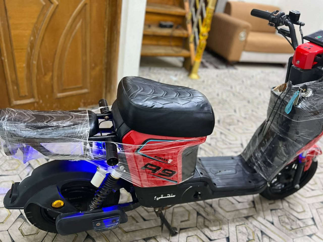 السلام عليكم دراجه ار9 16 امبير  موديل 2025 غراضه كامله السعر 400 وبيها مجال العنوان البصرة المعقل الرقم ***********
