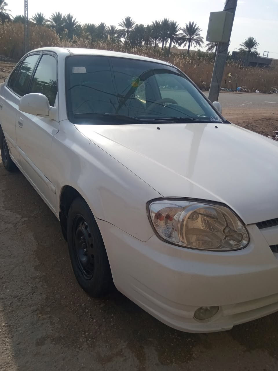 سلام عليكم 
اكسنت موديل 2003 مزاد الداخلية تترقم بابل مكينه جديده گير عادي حدادية نظيفة غرفة جديده مصبوغة حزام تخم تاير جديد..مكاني حله...السعر 37 مجال قليل..***********
