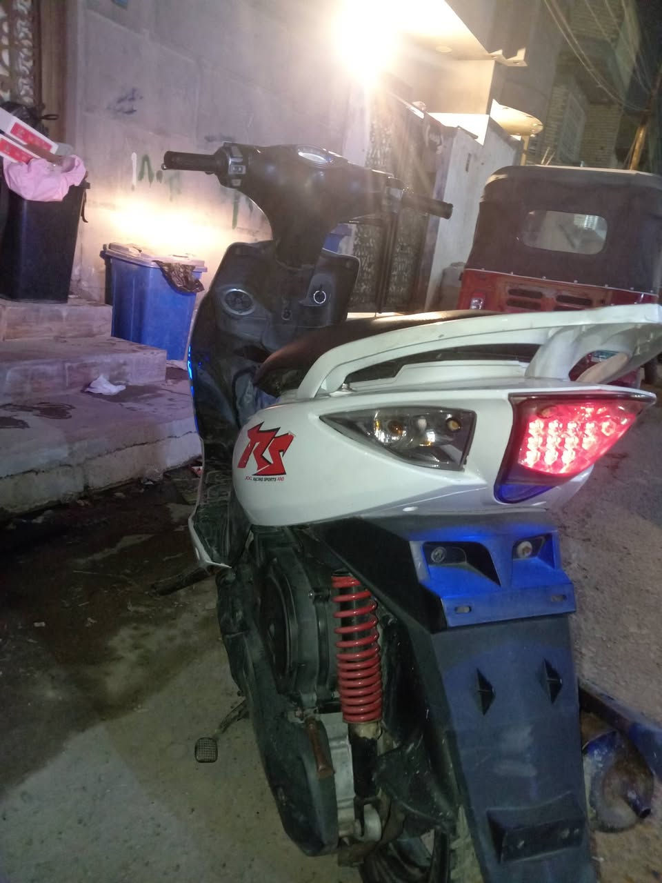 السلام عليكم دراجه ماكس مضلع دراجه رمبه كلهه جديده بريكات نوزل سلف لايتات كله شغال سعر 650 وبيهه مجال المكان الأمين الثانيه الرقم ***********
