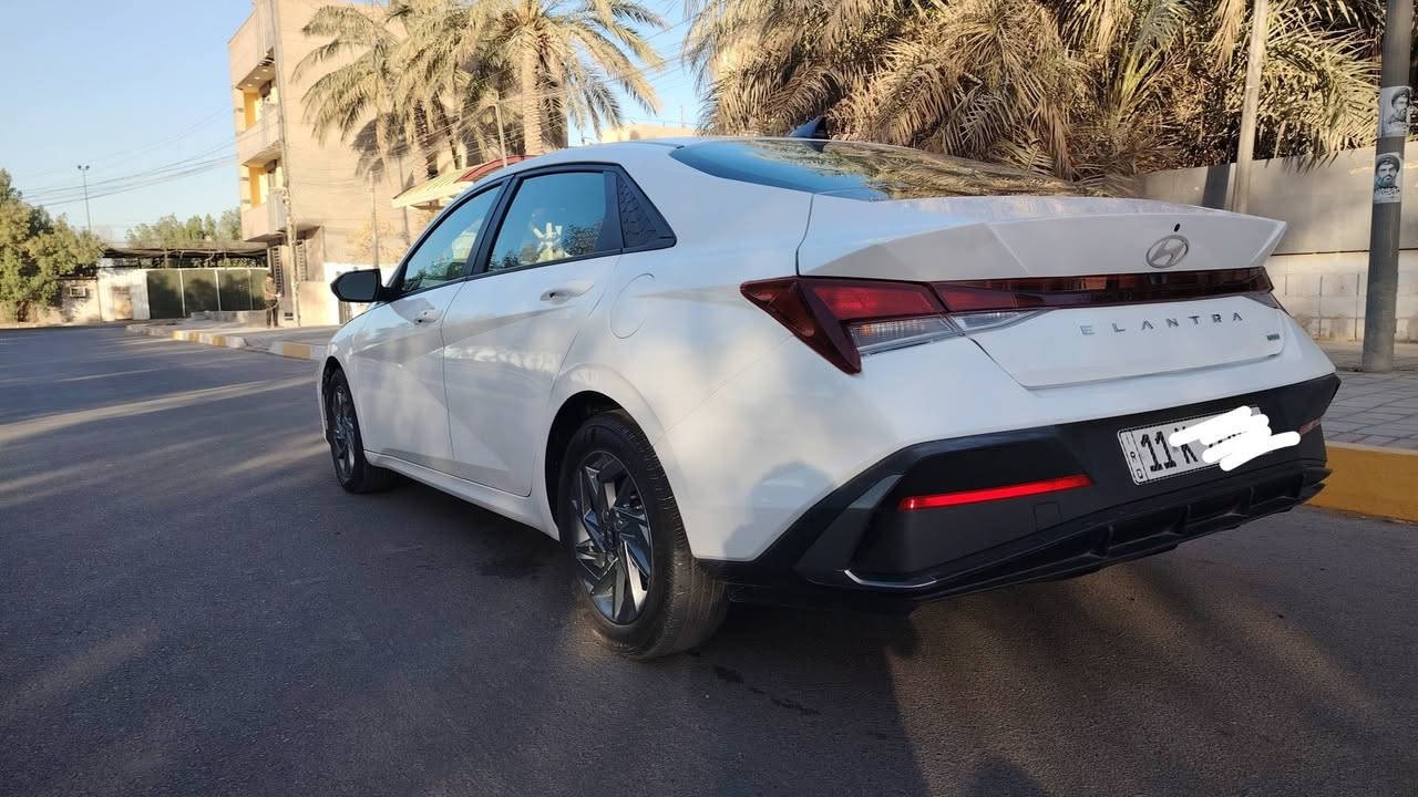 السلام عليكم
اللهم صل على محمد وآل محمد

النترا هايبرد 2024 امريكي حادث مسطرة الجاملغ  وجاملغ خلفي الصبغ البيها فقط جاملغ الخلفي والمسطرة
بجم ابواب كلها كبس بحاله الشركة وكل الصور منشورة  

وبيها طخة خفيفة جدا بالباب ماشر عليها   ماشية 19 الف ميل

السياره بسمي تحويل ثاني يوم

مواصفات حلوة وكلش هواي 

١-بصمة تشغيل ابواب وصندوك. (بصمة ابواب لمس)

2-محرك 1.6

3-كاميره  خلفية دوارة

4-رادارات 360 درجة ( امامي جانبي خلفي ) تمنع التصادم الامامي والجانبي والخلفي

5-التحذير عند فتح الباب

6-تحكمات ستيرن 4 جهات

7-دشبول شاشة 4 وضعيات للعدادات

8- 3 وضعيات قيادة ( عادي سبورت ذكي )

9- مثبت سرعة ذكي ( التحذير عند مغادرة المسار )

‏10-Auto Hold التوقف لفترات قصيرة

11-الهاند بريك بصمة

12-شاشة بلازمة حجم كبير لمس تدعم نظام الابل كار بلي والاندرويد اوتو بدون كيبل يربط التلفون واير ليس و GPS

13-ويل كب ١٧ مميز

14-نظام الصوت Bose عدد السماعات 8

15-تشغيل عن بعُد

16-اضواء ترحيب عند الاقتراب

17-لايت لد 3عدسات وسكنات لد

18-نقطة عمياء

19- لد متغير الالوان 12 لون على طول الدشبول

20- كير اوتماتيك و S وعادي

21-تحديد مسار وقيادة ذاتية  ورادار امامي

22- مانع انزلاق

السعر 161 وبي مجال آن شاء الله

للاتصال:*********** 

عنوان بغداد الشعب
