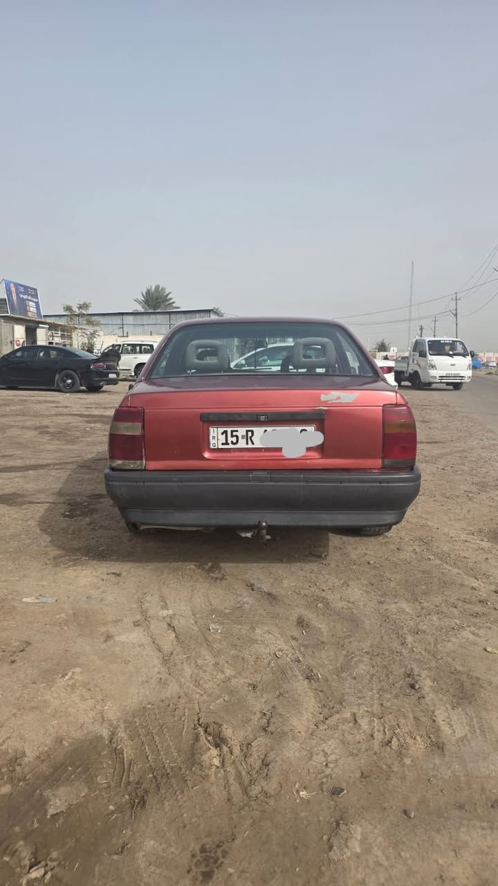 اوبل اوميكا موديل 1989 رقم انكليزي انبار كير محرك تايرات كهربائيات ممتاز  تحويل ثاني يوم السعر 25 وبيها مجال للاستفسار اكثر التواصل عبر الهاتف *********** والكورك ***********
