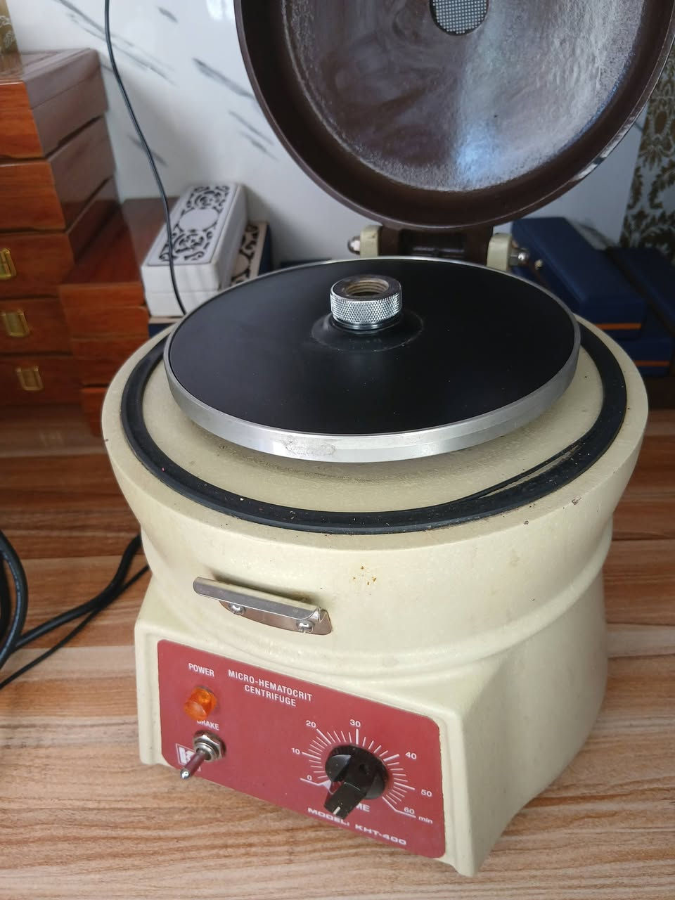 مايكروسنترفيوج
مايكروسكوب مستعمل نظافة٩٠% للبيع


**إذا كنت صاحب هذا الإعلان وتريد حذفه لأي سبب، رجاءا أرسل رسالة إلى الدعم الفني**