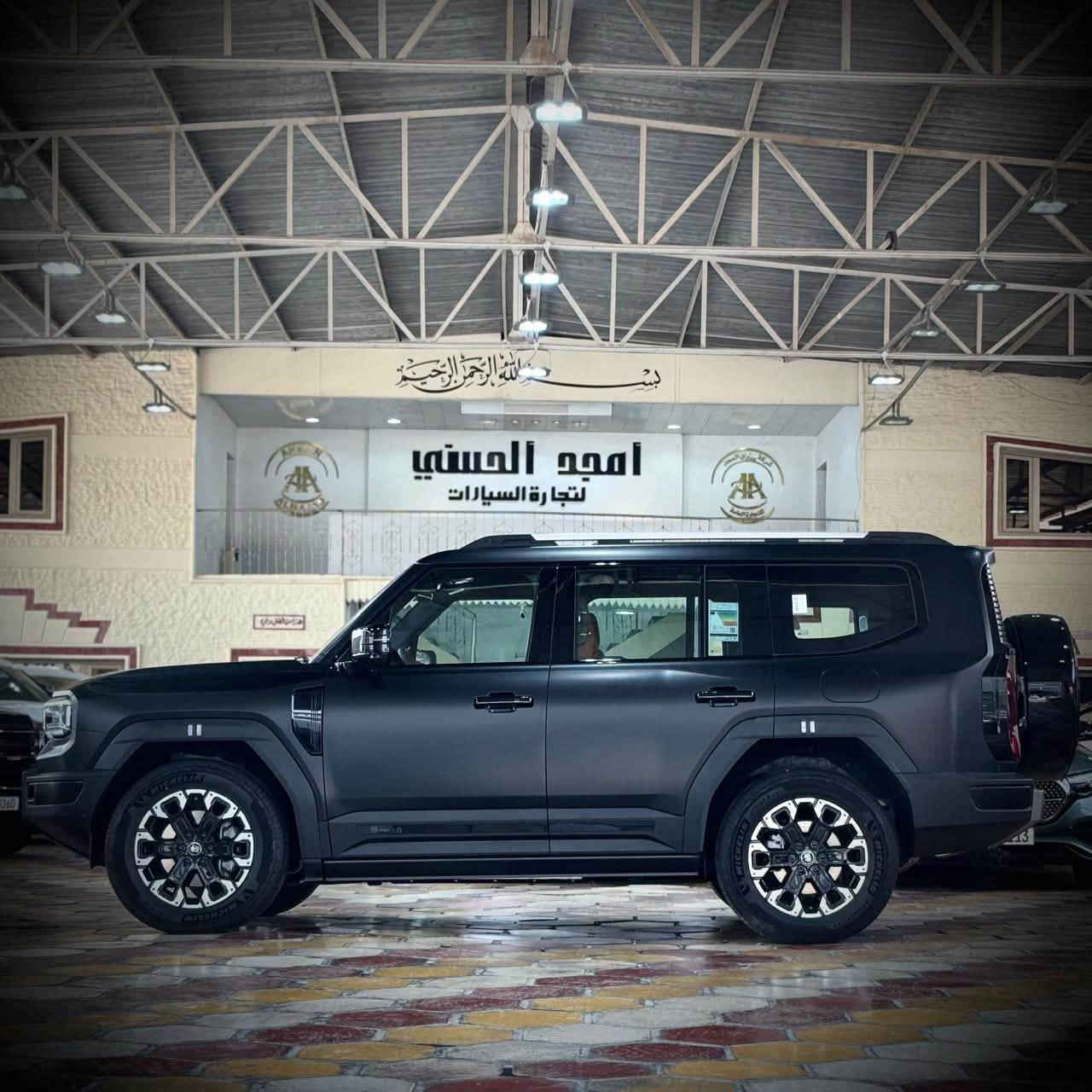 #امجد_الحسني_لتجارة_السيارات

جيتور G700

موديل 2026

عداد المسافه6000KM

اللون اسود

مغلفه PPF

للاستفسار ***********
