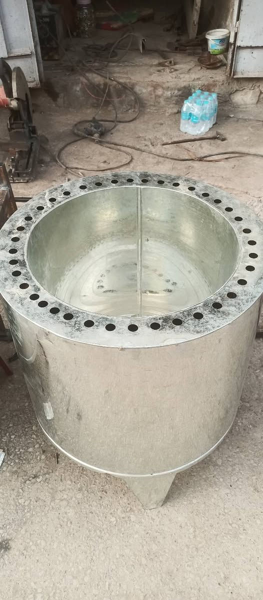 السلام عليكم تنانير عراقي 
الكبير 55 الف 
الوسط 45 الف
الصغير 35 الف كامل
العنوان القرنة سوق بدر شارع الحدادين


**إذا كنت صاحب هذا الإعلان وتريد حذفه لأي سبب، رجاءا أرسل رسالة إلى الدعم الفني**