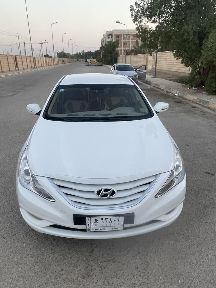 السلام وعليكم سوناتا خليجي موديل 13 رقم بغدادبسمي تحويل مباشر 
مكينه 2400  حداديه جديده كشنات دوشمه جديده شفتات ستيرن تحكم استيرن شاشه كامره حساسات خلفيه مري شفط محول رقم انكليزي   
سونار بل منشور
  العنوان الحله مركز مدينه  السعر 138
***********
