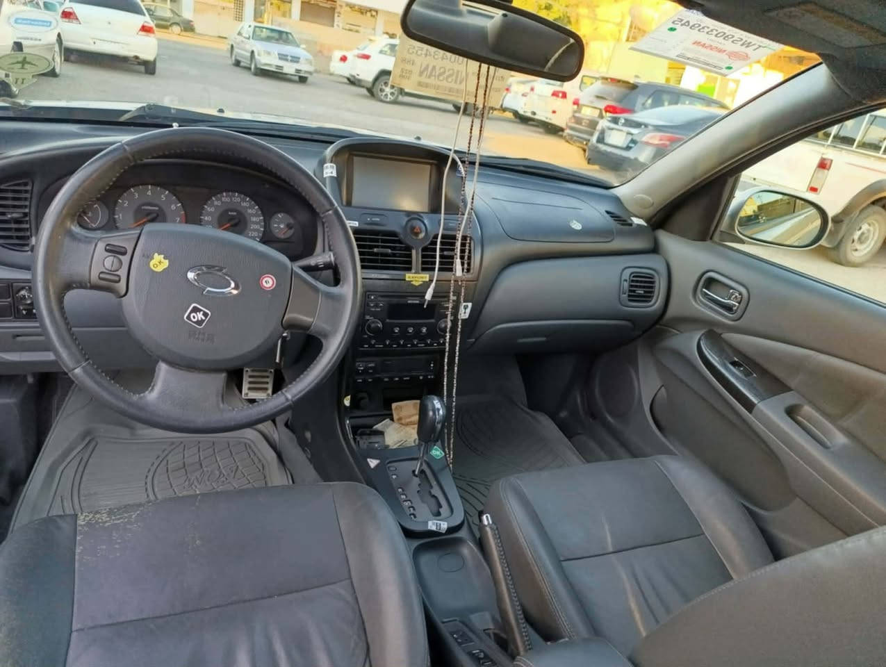 صەنی سامسۆنگ  مۆدێل ۲۰۰۹ براوەی دوبەی مواسەفات فول فولە بەس سڵایت نییە دەعم و لێدراوی نییە بۆیاخ و گێڕو مەکینە بەشەرت سعری خوار بازاڕ ماشاءاللە سەریارەیەکی جوانو تنو تۆڵە ۆ زانینی نرخ یان نامە بنێرن یان پەیوەندی بکەن..

0772 152 47 41

ئەدمین
