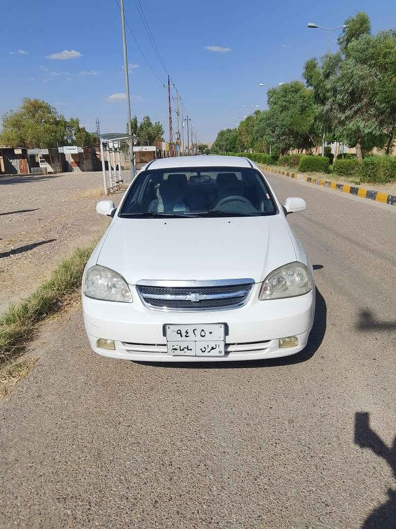 ئۆپترا مۆدێل2011سپی بەفری گێڕ و مەکینە و تەبریت و تەقە و ڕەقە هەمووی بەشەرت کارەبایی  و سەدر پێش و دوا بەشەرت چوار تایەی تازەی لە ژێردایە دووپارچەی بۆیاخ سۆنەرم داناوە بەشەرت تەحویل و غەرامە سەنەوی بەسەرچوە سعر72مجال
ناونیشان:کفری نزیک کەلار
ژ.***********

أوبترا موديل 2011 لون أبيض ثلجي، کیر والمحرك والبطارية والدقّة والهيكل جميعها بحالة جيدة وبشرط الفحص. السيارة مزودة بكهربائيات كاملة، ومقاعد أمامية وخلفية بحالة جيدة، وأربع إطارات جديدة. تم تركيب قطعتين من صبغ الس ءونار. بشرط تحویل غرامه سنویه منتهیه 72 مجال
العنوان: كفري، قرب كلار
رقم الهاتف: *********** كيفري, ديالى

