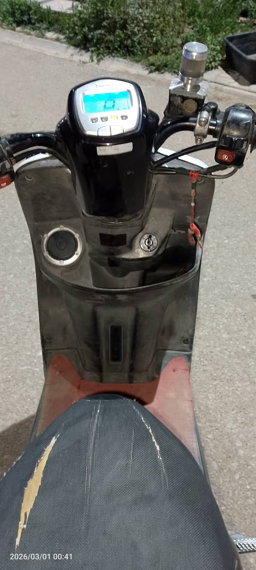 السلام عليكم دراجه بوليس عداد كتروني  دراجه قبل شهر منزلناها من رمبه درجه. نضيفا من كل نواحي شلعه موعدل دراجه نكرا سلف (وكيلها من وسام العوادي) سعر خاص نزل حك الجيه التواسل (***********)
