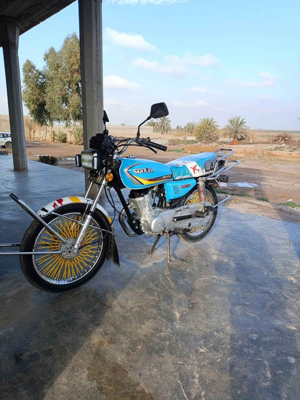 السلام عليكم ماطور للبيع سولنك باب اول موديل 2023 محرك ما مفتوح شرط كلو بلادي منفيس موجود ماطور نضيف حيل السعر 575 وبي مجال للطيبين استفسار ع الرقم ***********
