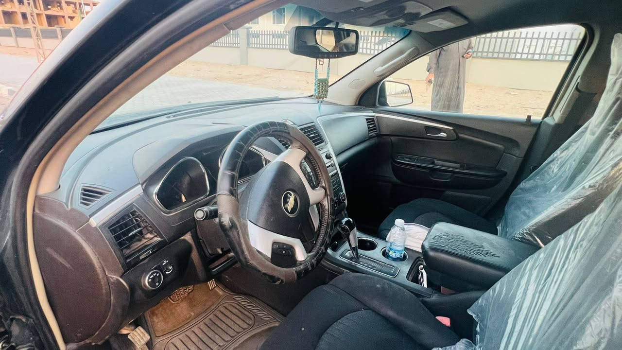 سلام عليكم بيع او مراوس ترفلس 2009 باي الصندوك مبدل فقط السعر 95 بيه مجال ***********
