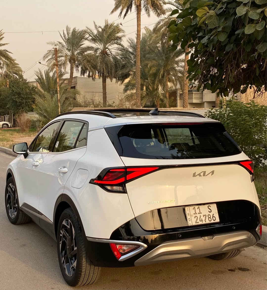 السلام عليكم للبيع كيا سبورتج خليجي 2024 فول مواصفات ال جي تي لاين ماشية 24 الف فقط 
مكفولة كفالة من كلشي بعده ع وضع الزيرو 
(بانوراما -٣بصمات - شاشة وكامرة - كشنات كلهن كهرباء - حجل اسود لامع فقط بالفول هاذا - شفتات ستيرن - تدفئة ستيرت وكشنات -مودات قيادة ) وباقي المواصفات المعروفة 

السعر 238 ورقة وبيها مجال 
للاتصال ***********

السيارة ب اسمي سنوية وارقام وهزة كله جديد بغداد, العراق
