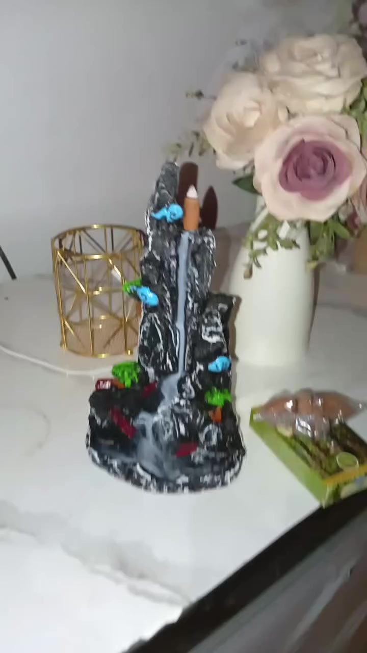 مبخره شلال السعر ٨الاف  مع باكيت بخور توصيل داخل الكوت موجود 😍 حجز ماسنجر


**إذا كنت صاحب هذا الإعلان وتريد حذفه لأي سبب، رجاءا أرسل رسالة إلى الدعم الفني**