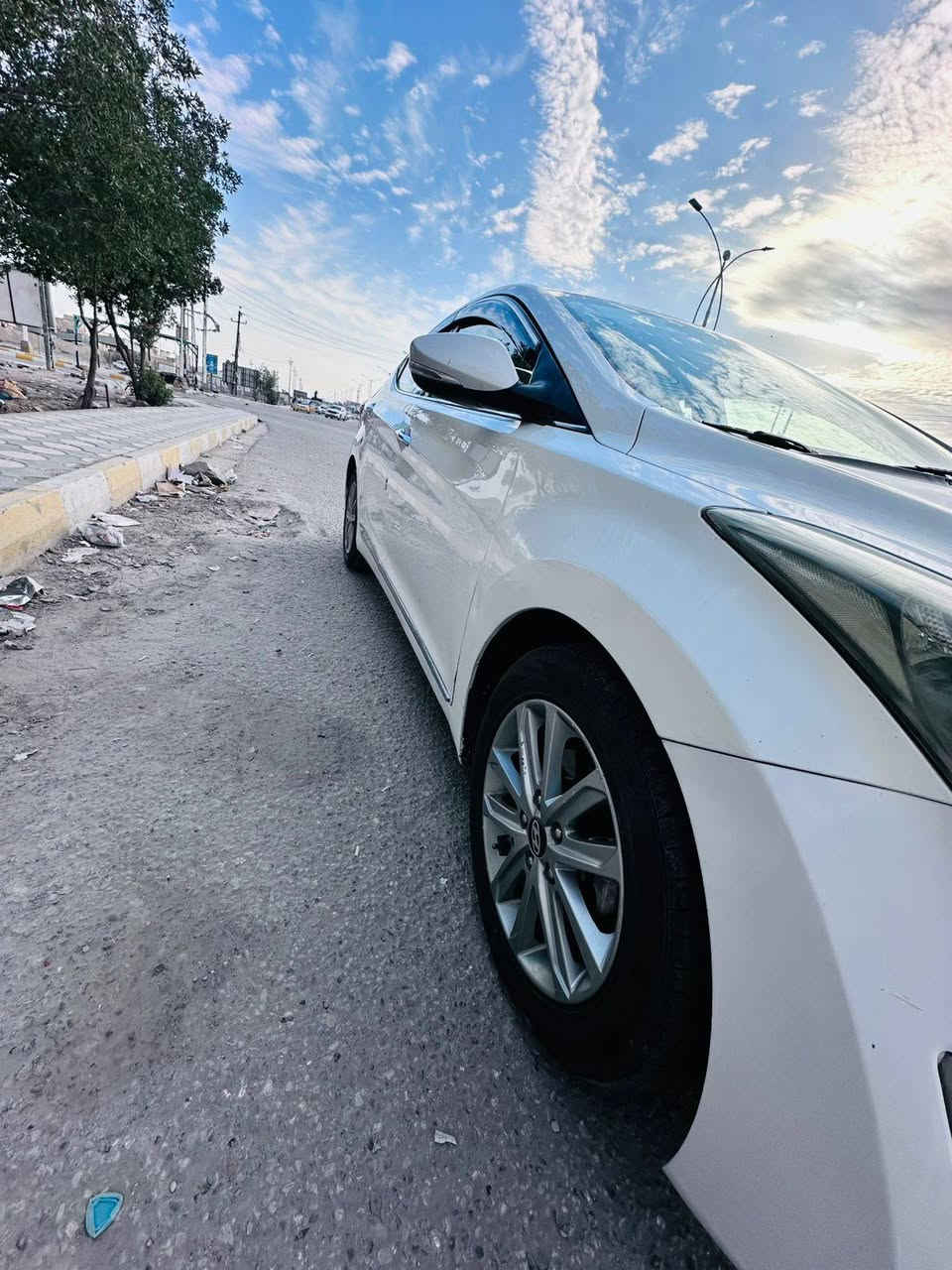 #للبيع_فقط النترى خليجي #موديل 2015 فول مواصفات #كفاله من الضربه بيها رشات صبغ بسيطات اثر شخوط
#مكينة 1800 دوش المرغوبه 
#تحكم ستيرن جهتين 
#فتحه بالقماره
#تبريد قطعتين ثلج
#اشاره بالمري 
#شاشة +كامره خلفيه دواره 
#طخم تاير جديد توني شاده 
#بطاريه جديده 
#حداديه جديده توني مبدلها
#گير ومكينه كفاله 
#السياره بيها بعد هواي مواصفات واحلى من الصور تجي تگلب وتشوف بعينك 
#السعر المطلوب 125 وبيها مجال قليل جدا 
#للأستفسار الاتصال على الرقم والواتساب ***********  
#الخاص ما متوفر فقط اتصال او واتساب
