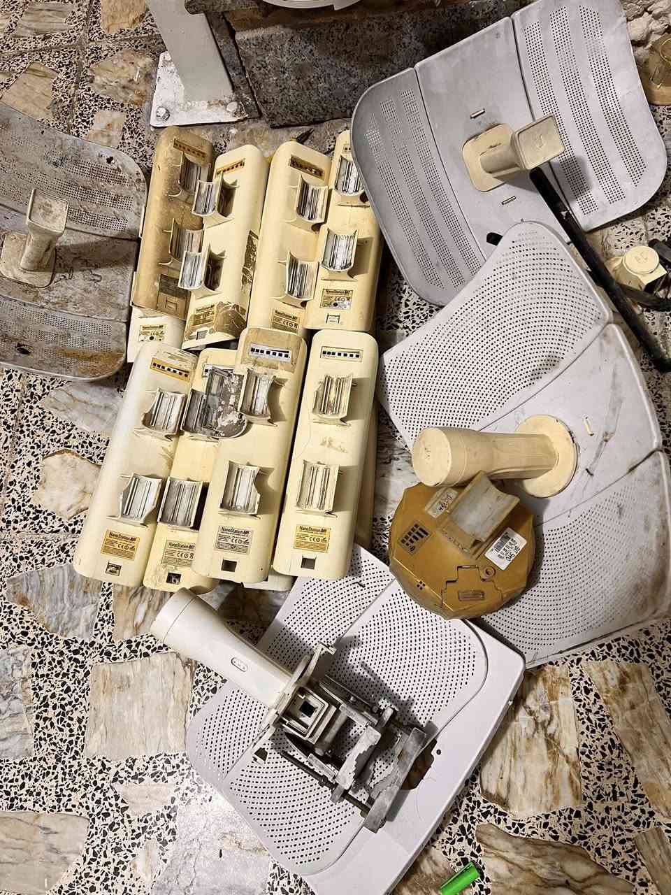 سلام عليكم بورات بيم عدد 5 سعر القطعه 50 شلع  نانوات مشكل بيهن 4 xw والبقيه xm  دعسوقه استلام تيبلنك لايت بيم ام تو كلهن علا 20 قطعه شلع ابيع موجود توصيلهن ***********
