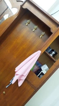 غرفه اخشاب • نظيفه