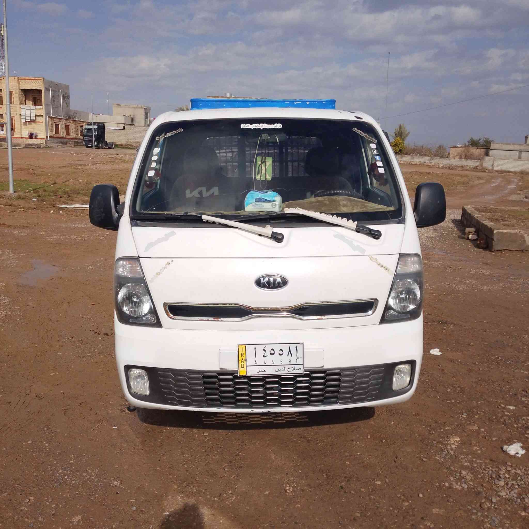 السلام عليكم
يوجد كيه 2015 (حبل ما مسجل)
محرك وكير و اكسن وصدر  واباور  كلو شرط 
سعر ((44)) وبيها مجال شي قليل 
 استفسار على هذا الرقم (***********)
.م(المحجل مو وياها)
