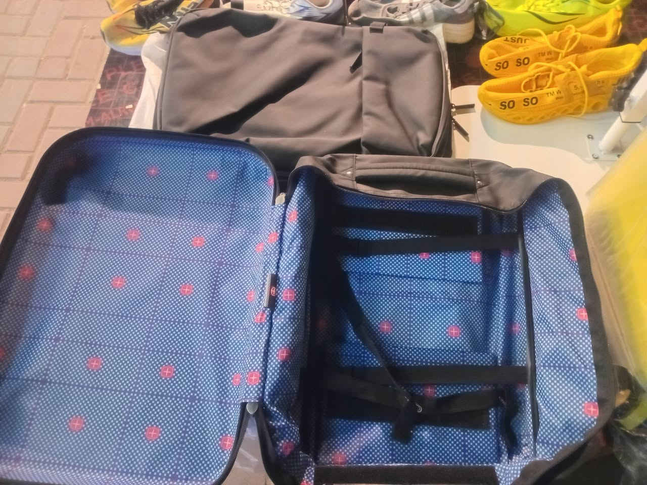 حقيبة سفر من ماركت Swiss army لسوسريه هاي حقيبة باله اخون جديده ب معنه الكلمه و بعده بل جيس


**إذا كنت صاحب هذا الإعلان وتريد حذفه لأي سبب، رجاءا أرسل رسالة إلى الدعم الفني**