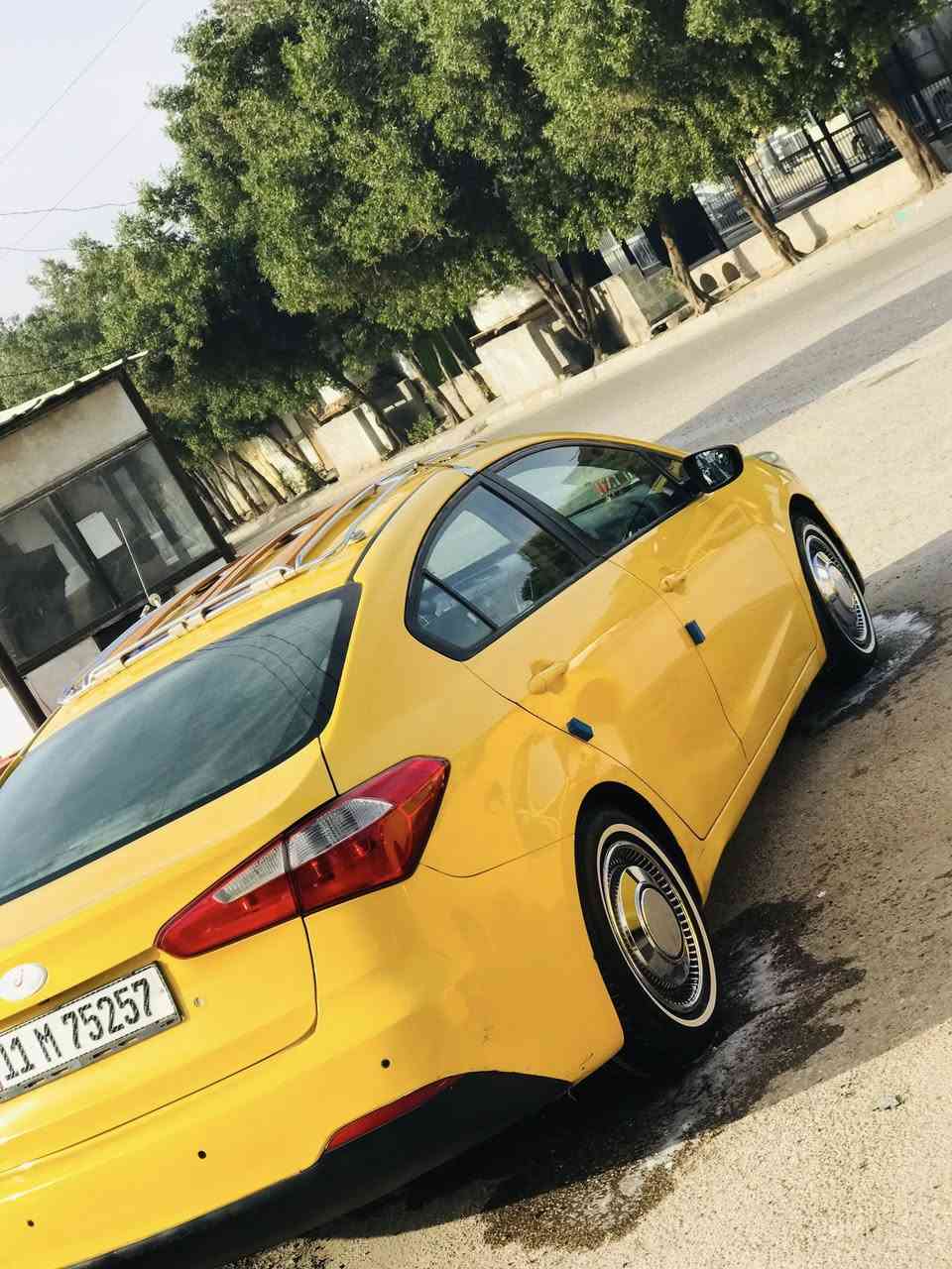 السلام عليكم للبيع كيا سيراتو موديل ٢٠١٤ رقم بغداد بسمي جاهزه من كلشي بيها تبديل قبق صندوق بدون عابر تخم تاير صارله شهر شاشه تبريد مكينه ممفتوحه سياره احلا من الصوره سعرها ب ١١٢ وبيها مجال بسيط مكاني السماوه الرميثه ***********
