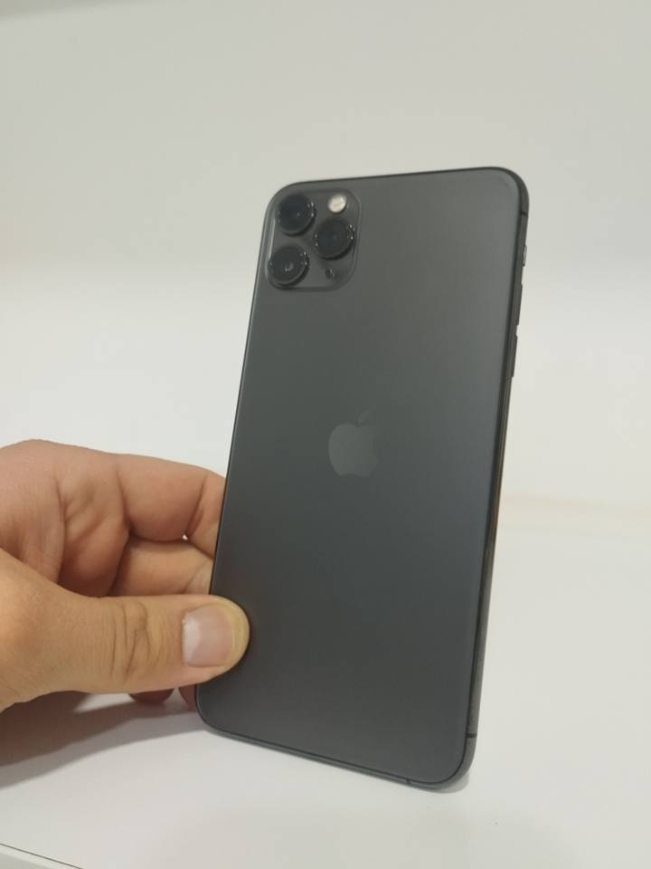 ئایفۆن 11 پڕۆماکس 👋
64 گێگا1سیم+esim پاتری 83 
لۆکە ماشەڵا زۆر جوان و بێ کێشەیە پرسیار لەبارەی عەیبەوە مەکە ماڵی دۆستە ، نەکراوەیە و هەوانایات
قفڵی 210 دۆلار $ تکایە قفڵە ،سلێمانی گەیاندنم نیە.. السليمانية, العراق


**إذا كنت صاحب هذا الإعلان وتريد حذفه لأي سبب، رجاءا أرسل رسالة إلى الدعم الفني**